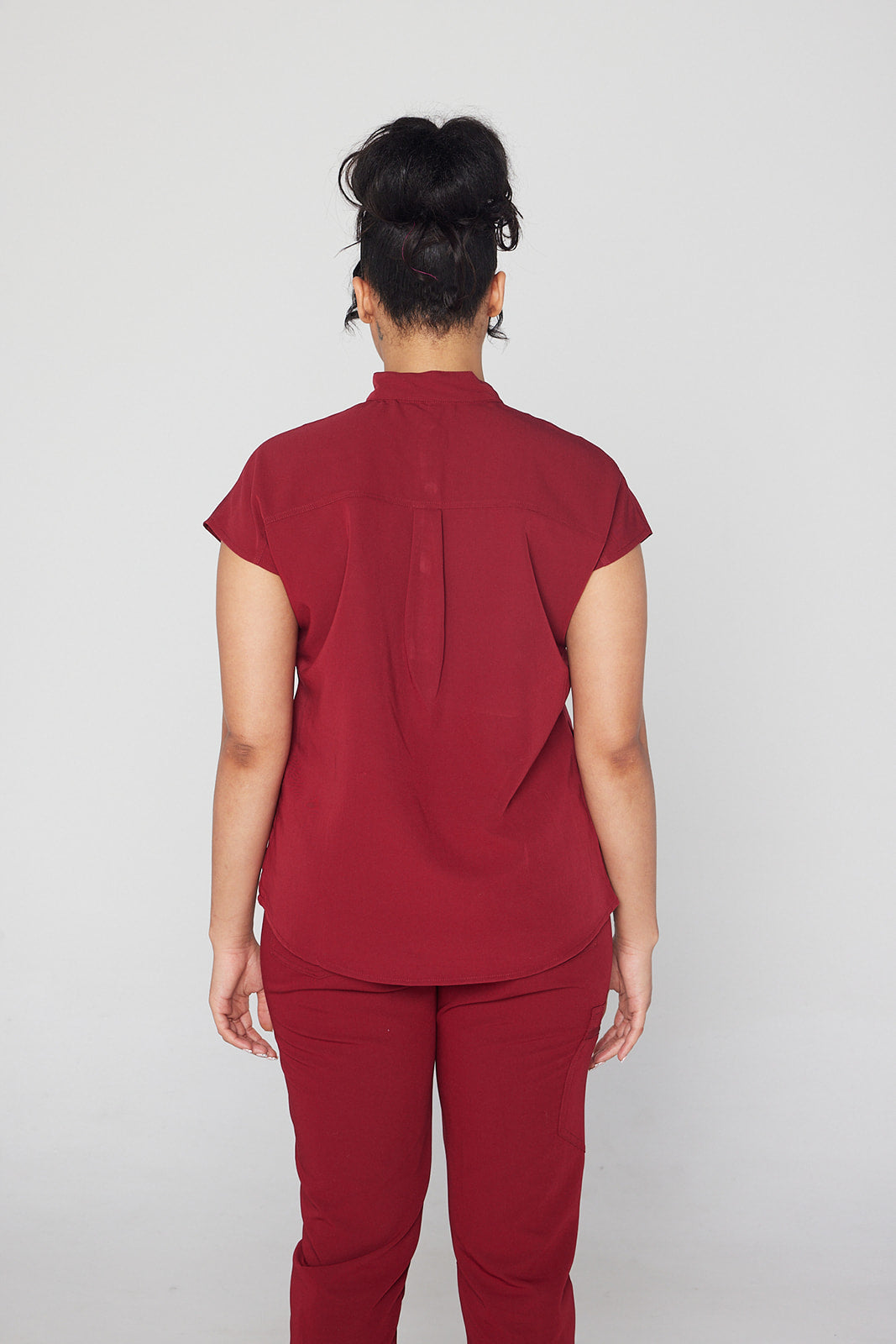 Y.A.V.A.R Female Collar Blouse Scrub Top